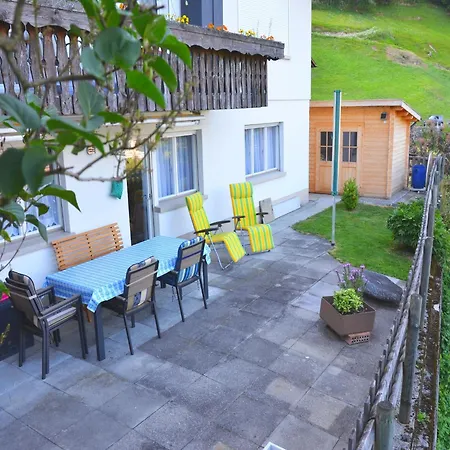 Near Pizol דירה *